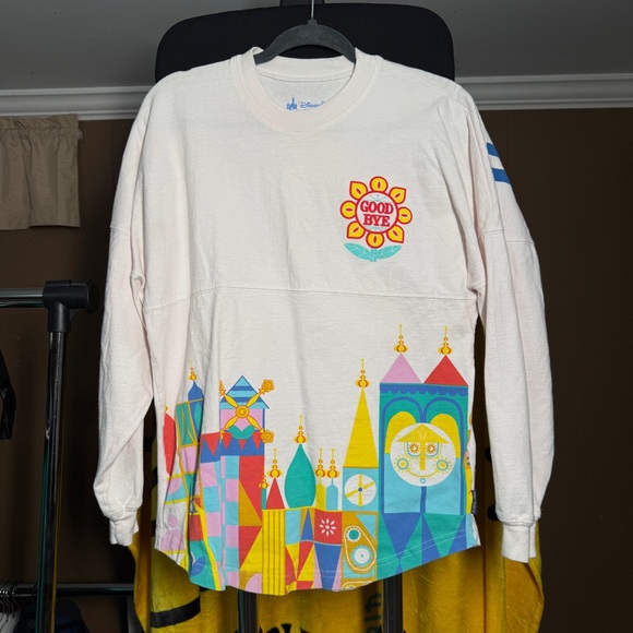 Disney Parks “It’s a Small World” Spirit Jersey – XS